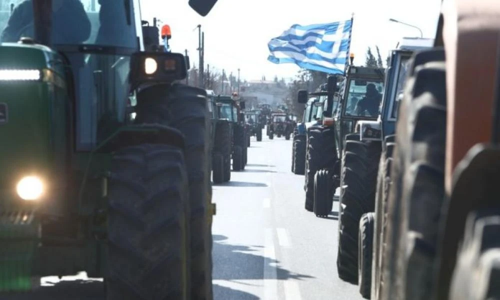 Αντίστροφη μέτρηση για την κρίσιμη συνάντηση Μητσοτάκη με τους αγρότες της Θεσσαλίας